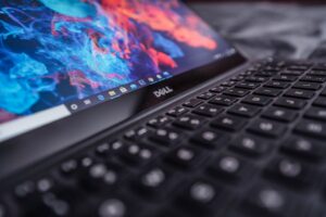 Dell Outlet w AG.pl – Twój sposób na nowoczesny laptop Dell z najwyższą wydajnością w atrakcyjnej cenie